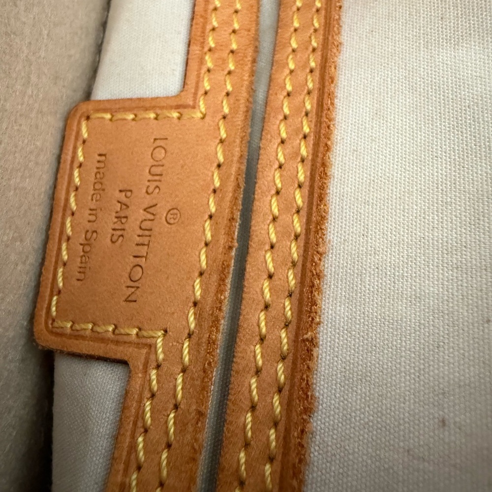 Louis Vuitton Mini Lin Jeanne - Picture 16 of 16